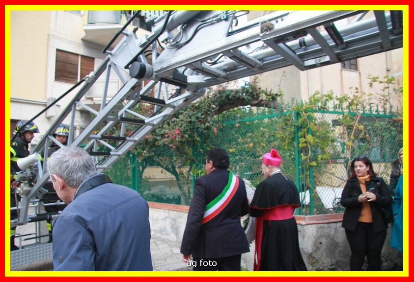 181208 Omaggio Floreale 077_tn.JPG